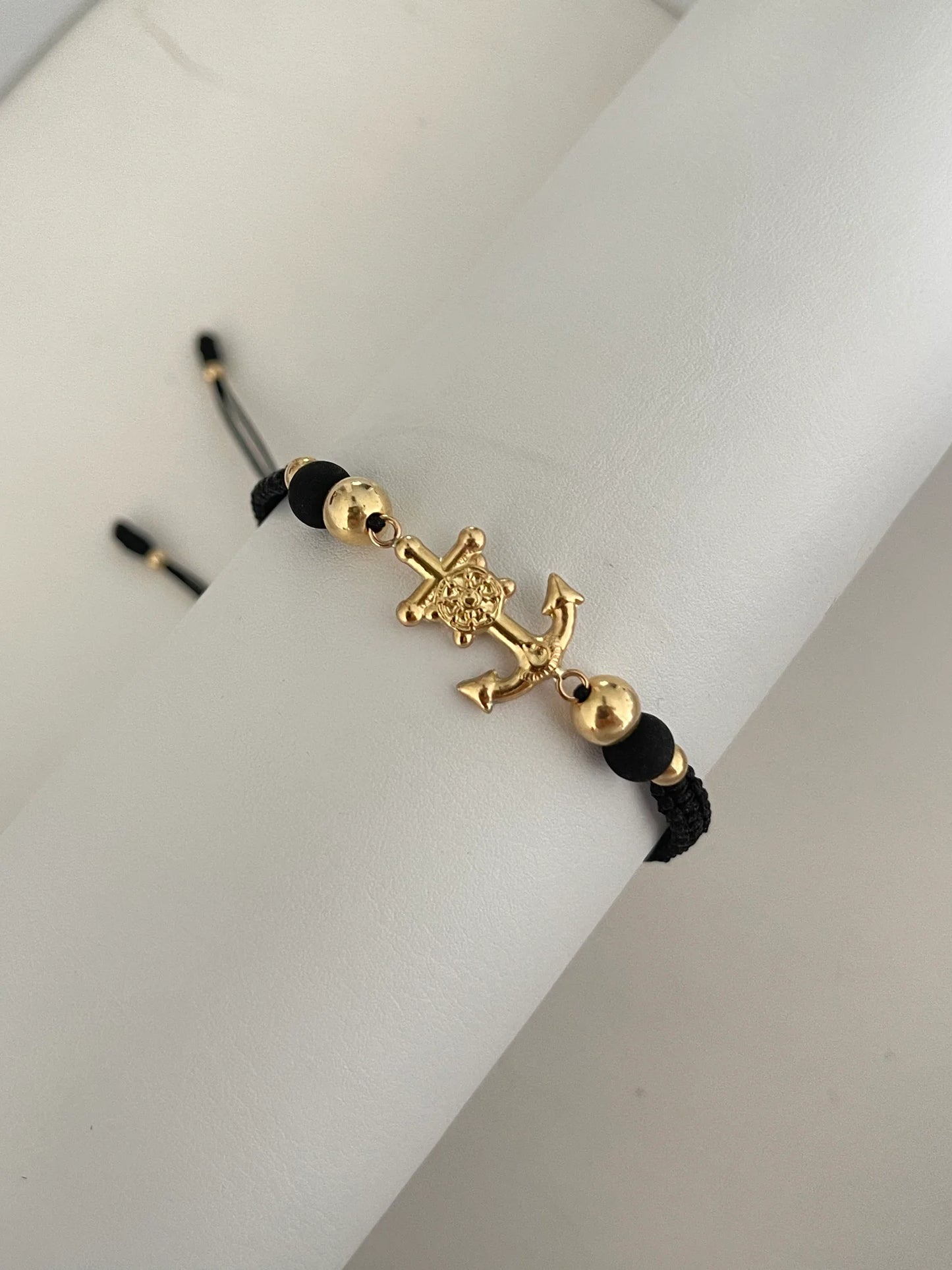 Pulsera ancla Grande neoro (6mm, 4mm)