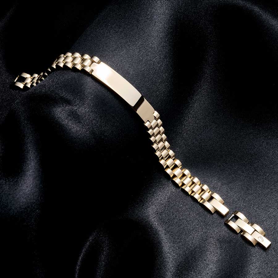 Esclava Titán Exclusive