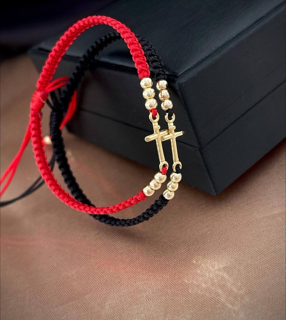 Pulseras Cruz Sagrada x2